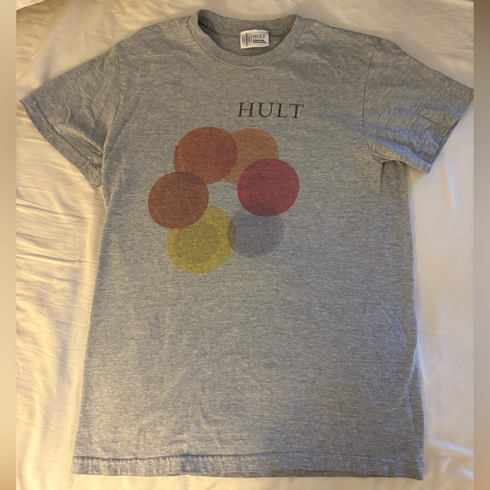 Gray Graphic Short Sleeve Tee